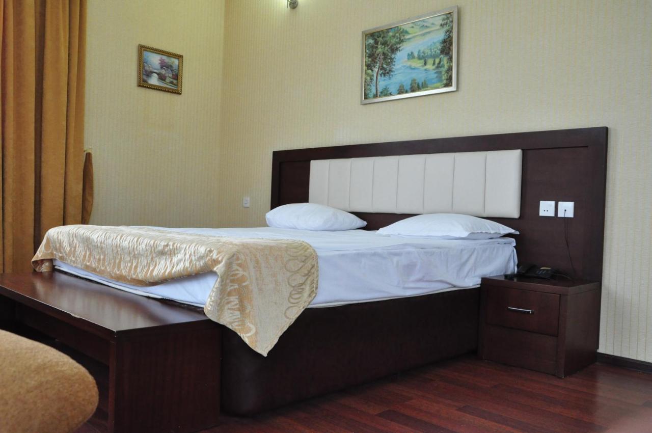 Vilesh Palace Hotel Masalli Luaran gambar