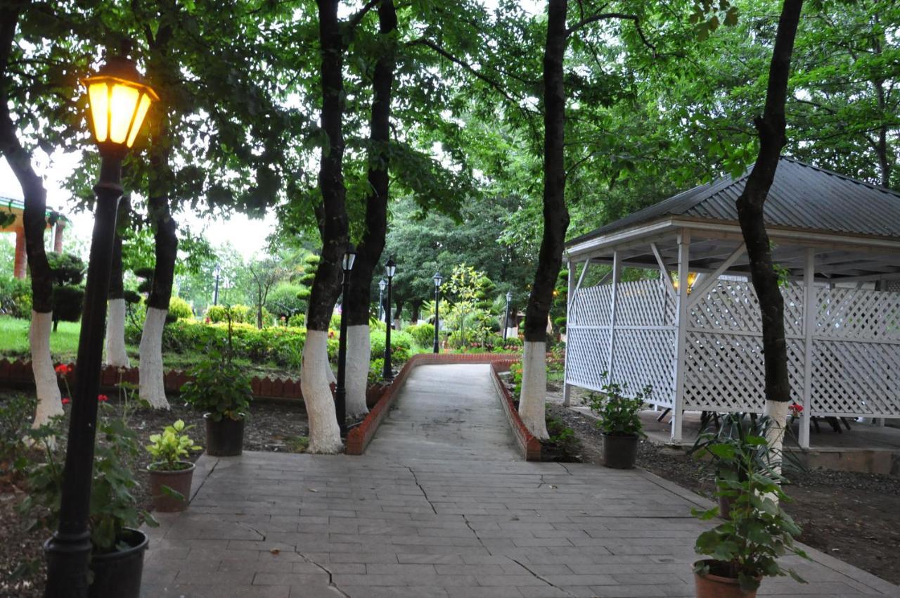 Vilesh Palace Hotel Masalli Luaran gambar