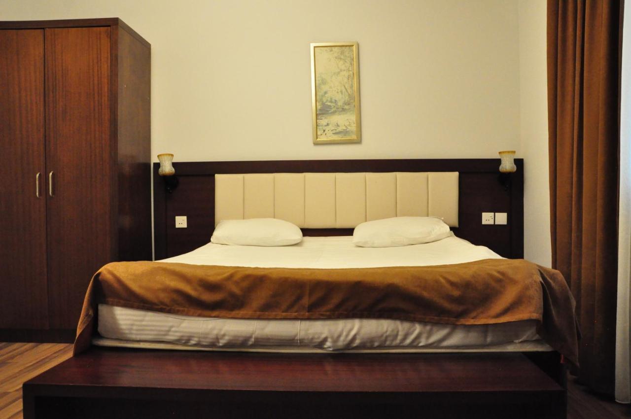 Vilesh Palace Hotel Masalli Luaran gambar